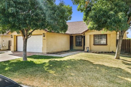 1873 Loma Linda Cir, Los Banos, CA 93635-5378