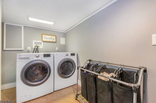 101 Charles St, Hackettstown NJ  07840-1209 exterior