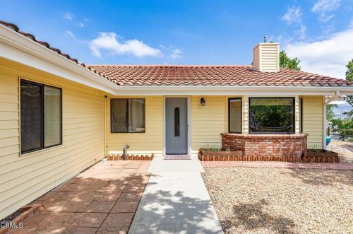 28401 Damascus Ct, Tehachapi, CA 93561-5533