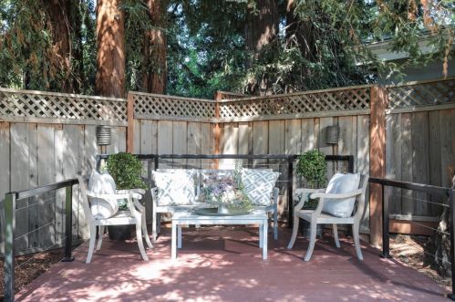 61 Coronado Ave, Los Altos CA  94022-2220 exterior