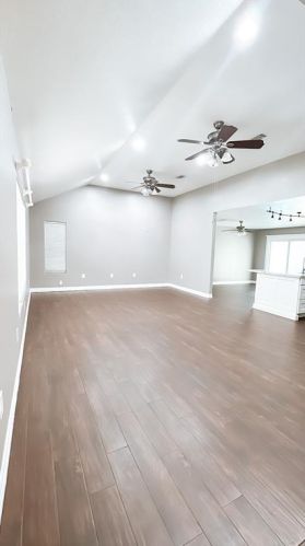 1503 Briar Cliff St, Conroe TX  77385-9744 exterior