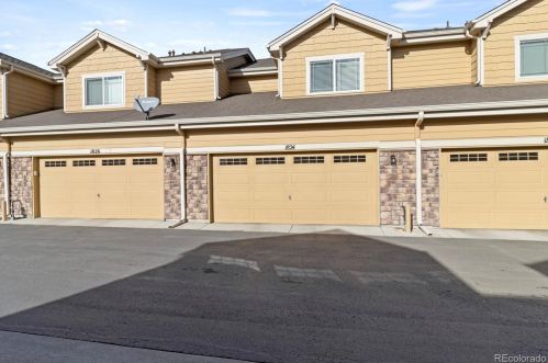 1824 Buchanan Cir, Aurora CO 80018-6019 exterior