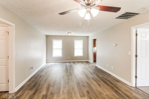 1239 Claywill Cir, Monroe GA  30655-5215 exterior