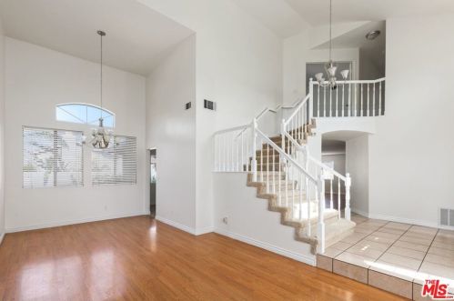 9193 Middlefield Dr, Riverside CA  92508-6258 exterior