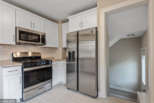 1100 Churchill St, Saint Paul MN  55103-1008 exterior
