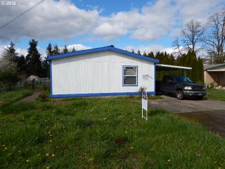 5766 A St, Springfield, OR 97478-6940