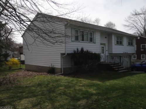 206 Fieldcrest Rd, Parsippany, NJ 07054-2415