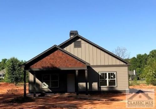 29 Live Oak Ln, Comer, GA 30629-3257