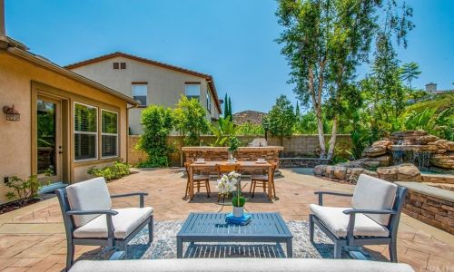 8208 Bailey Way, Anaheim CA  92808-2532 exterior