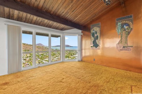 5287 Poola St, Honolulu HI  96821-1556 exterior