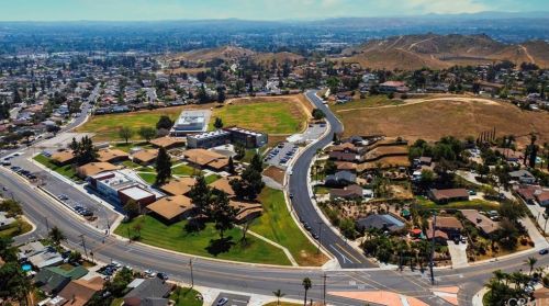 10075 Hedrick Ave, Riverside CA  92503-2377 exterior