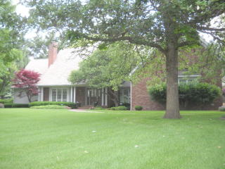 2257 Hampton Ct, Galesburg, IL 61401-1493