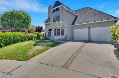 2612 Riverview Ct, Modesto, CA 95351-4973