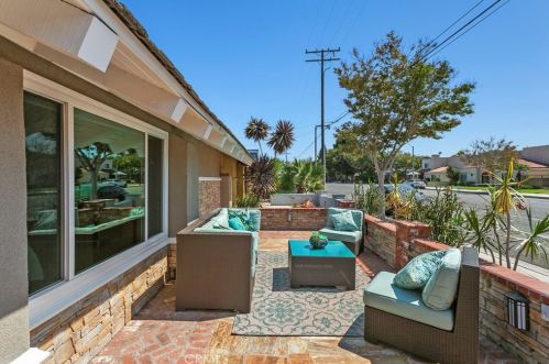 1908 Delaware St, Huntington Beach, CA 92648-3241