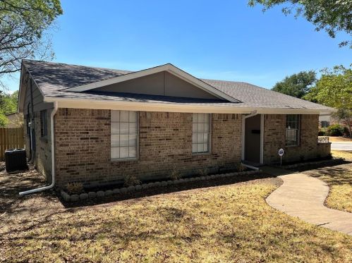 2760 Fyke Rd, Dallas, TX 75234-2096