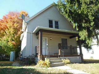 25 Douglas Ave, Springfield, OH 45503-4939