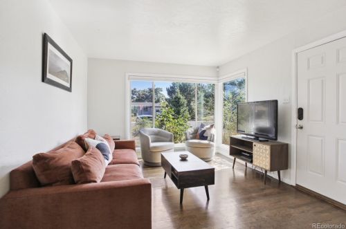 2911 Niagara St, Denver CO  80207-2904 exterior