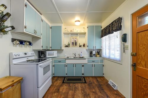 4141 Minnehaha St, Brainerd, MN 56401-7270