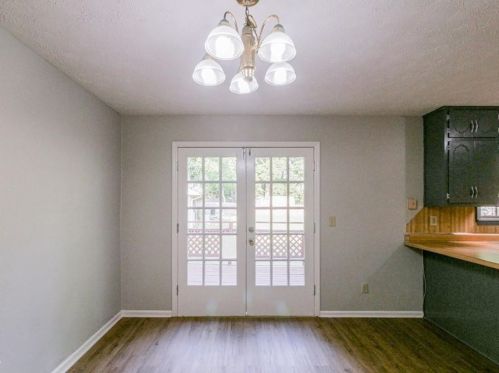 3555 Rex Rd, Rex GA 30273-1427 exterior