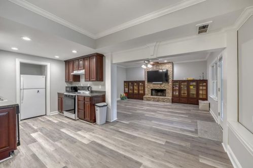 5105 Winding Rose Dr, Suwanee GA  30024-4063 exterior