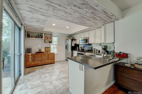 1975 Xanadu Way, Denver CO  80014-4312 exterior