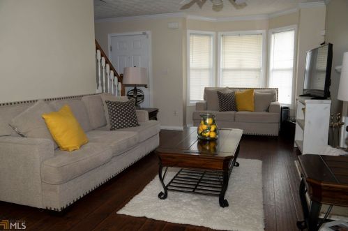 7169 Bowie Dr, Lithonia, GA 30038-7526