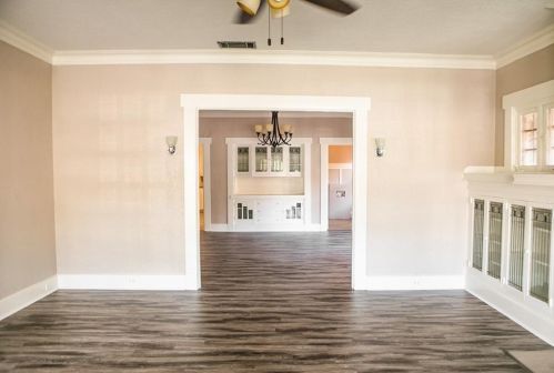 2940 Hemphill St, Fort Worth TX  76110-6501 exterior