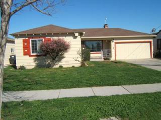 1415 Fairhaven St, Salinas, CA 93905-2413