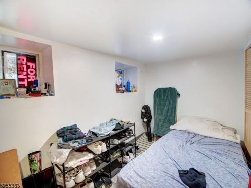 53 Sassafras St, Paterson NJ  07524-1733 exterior