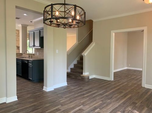 2004 Casa Grande Dr, Austin TX  78733-1609 exterior