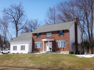 124 Maplewood Rd, Southington, CT 06489-2431