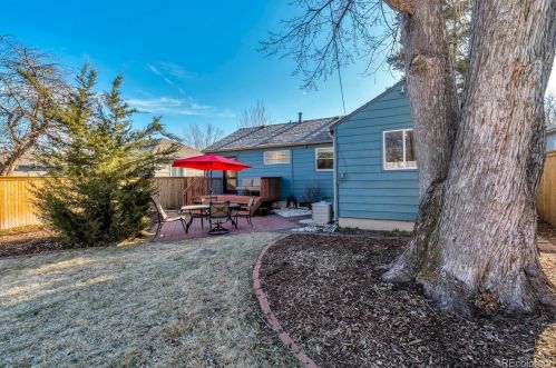 2661 Gaylord St, Denver CO  80205-4619 exterior