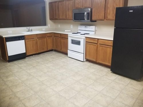 1516 Anise Dr, Austin TX  78741-7527 exterior