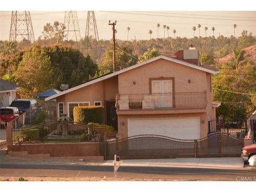 18270 8th St, Bloomington, CA 92316-3611