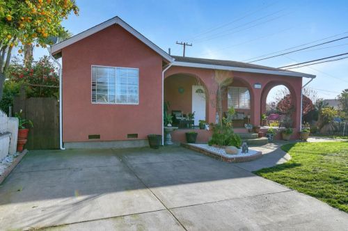 1102 Alberni St, Palo Alto, CA 94303-1008