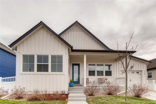 4648 Crestone Peak St, Denver CO  80601-4627 exterior