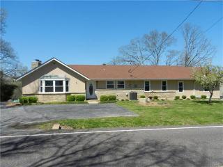 8593 Ridge Rd, Dittmer, MO 63023-1609