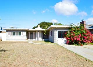 319 Chaparral St, Salinas, CA 93906-3321