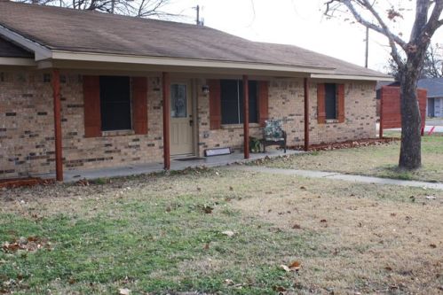 200 Doris Ln, Crandall, TX 75114-2512