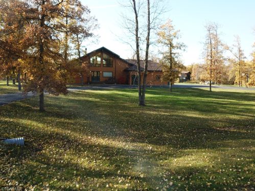 2816 Spruce Ln, Hackett, MN 56623-3097