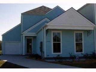 553 Oak Glen Dr, Gretna LA  70056-3982 exterior