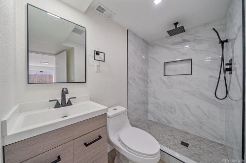 6337 Olive St, Englewood CO  80111-3545 exterior