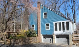 267 Turkey Hill Rd, Bloomsbury, NJ 08804-3511