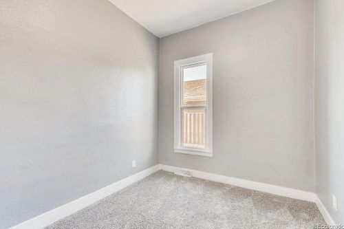 255 4th Ave, Denver CO  80203-4007 exterior