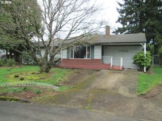 17634 Haig Dr, Portland OR  97236-1300 exterior