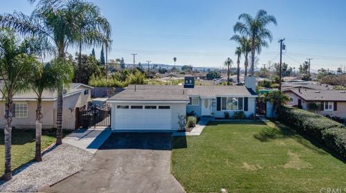 230 Devanah St, Covina, CA 91722-1622