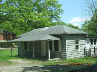 301 Chestnut St, Lafayette, GA 30728-2809