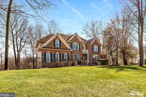 155 Erica Ct, Auburn, NJ 08085-1822