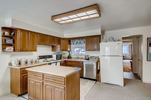 1987 Girton Ave, Englewood CO exterior