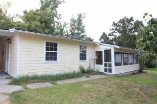 904 Kings Rd, Leesville LA  71446-4122 exterior